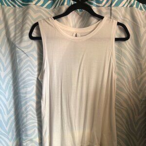 Halogen Nordstrom Brand Sz Medium white tank top